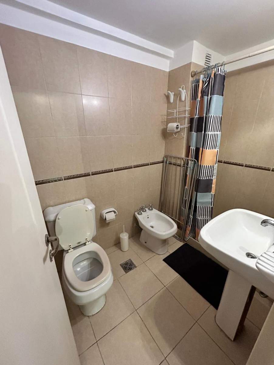 Se VENDE dpto Villa Sol