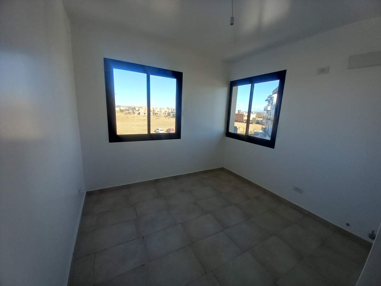 Alquiler Departamento 2 dorm Valle Cercano Housing Cochera