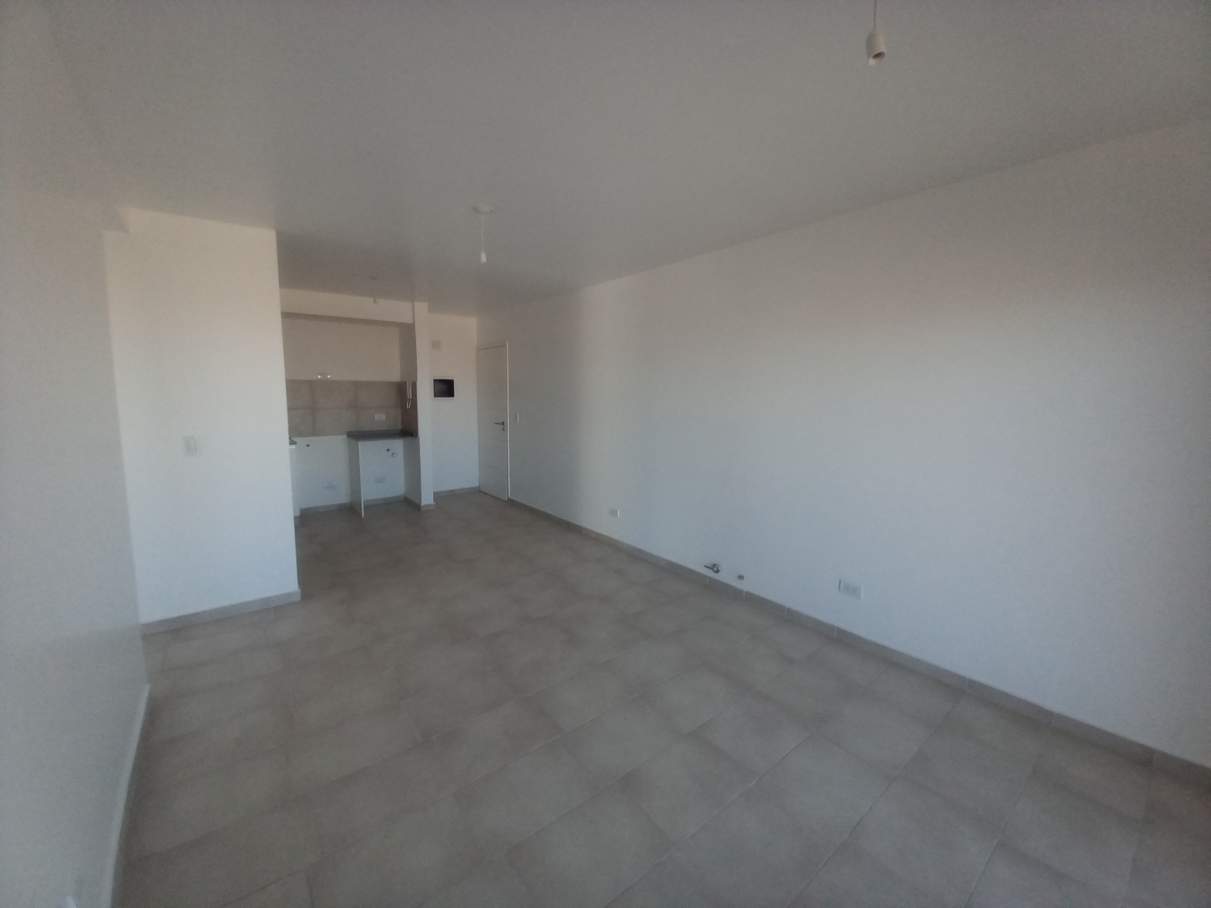 Alquiler Departamento 2 dorm Valle Cercano Housing Cochera