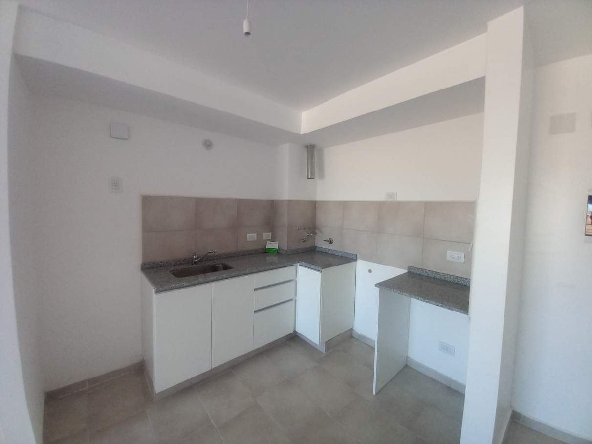 Alquiler Departamento 2 dorm Valle Cercano Housing Cochera