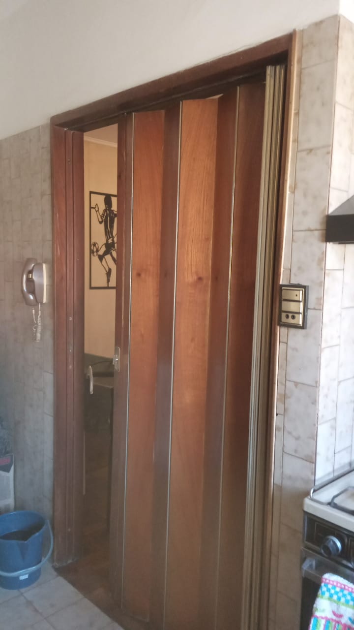 DEPTO EN VENTA CON PATIO EN AV. MAIPU 600