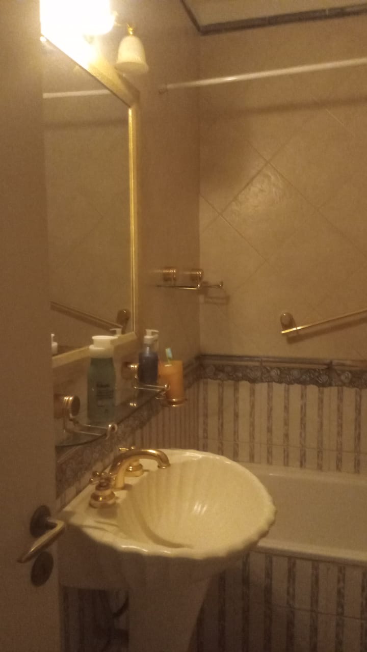 DEPTO EN VENTA CON PATIO EN AV. MAIPU 600