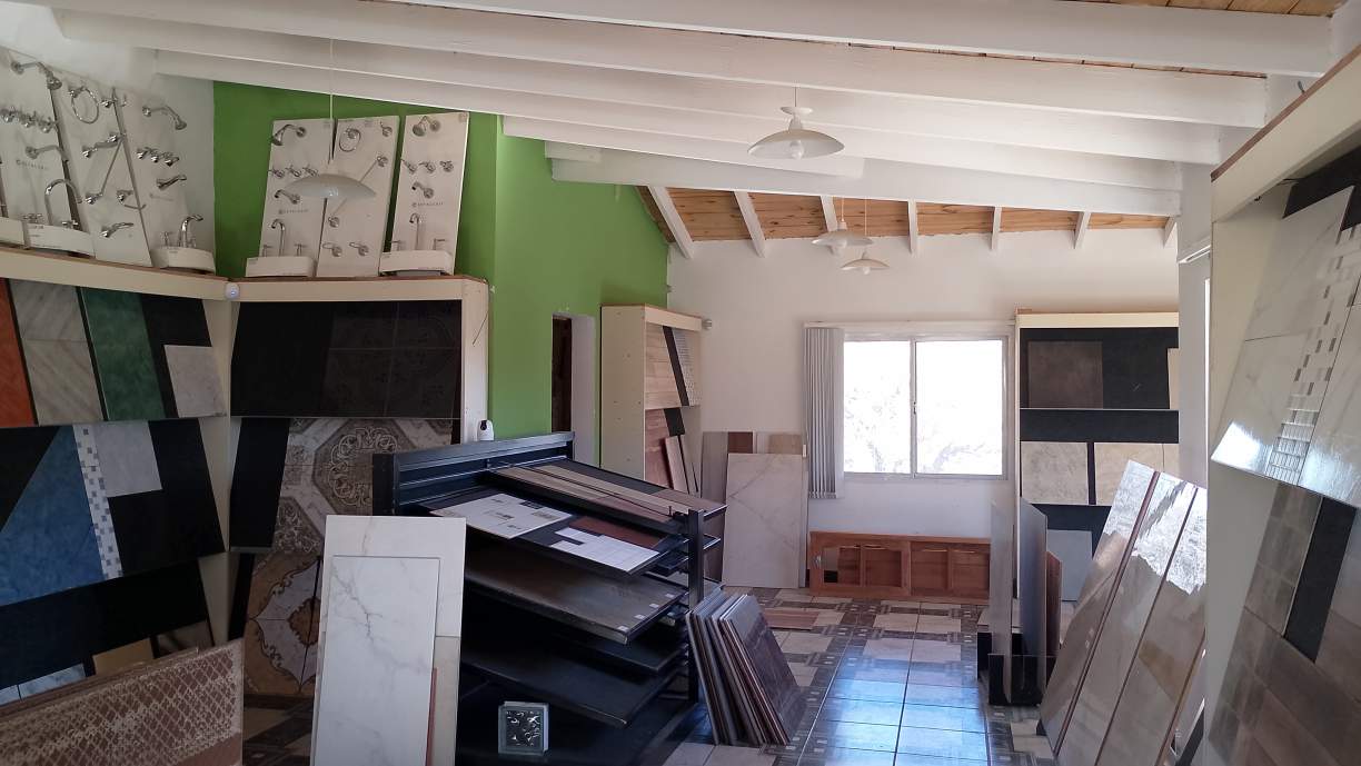 ALQUILER ESPACIO COMERCIAL EN STA. MÓNICA. CALAMUCHITA.