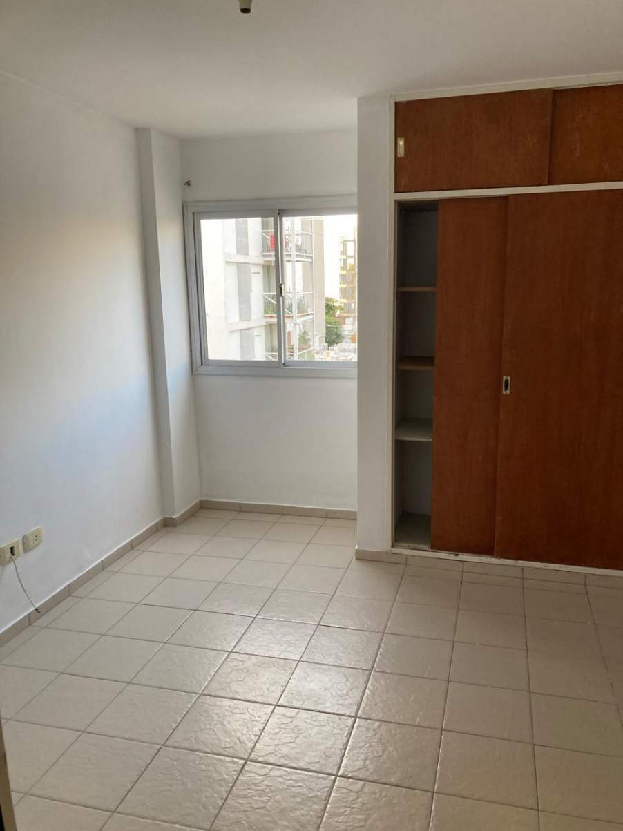 SALVATIERRA VENDE-GRAL.PAZ-1 DORMITORIO  BALCÓN-ESCRITURA-EXC.UBICACIÓN