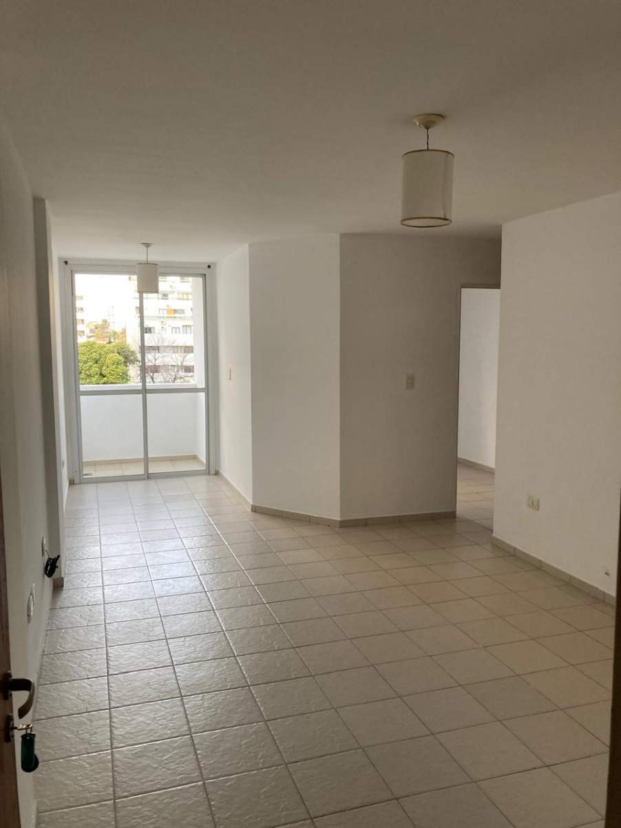 SALVATIERRA VENDE-GRAL.PAZ-1 DORMITORIO  BALCÓN-ESCRITURA-EXC.UBICACIÓN