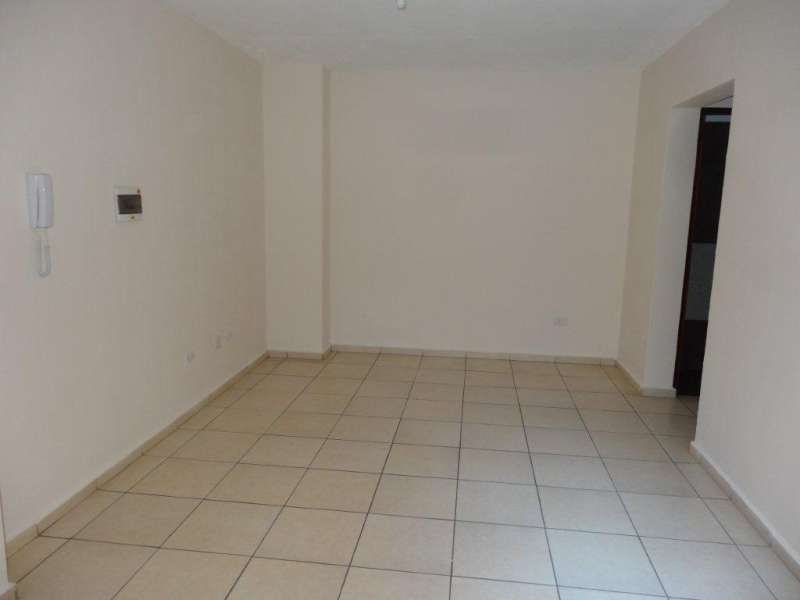 OPORTUNIDAD VENTA  B ALBERDI . IDEAL INVERSOR!! .  APTO CREDITO!!