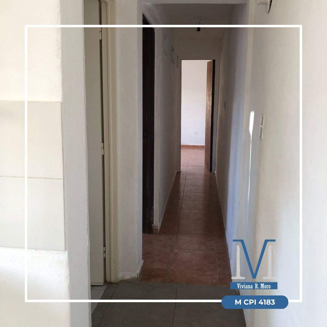 SE VENDE CASA EN B SOLARES DE ARGUELLO