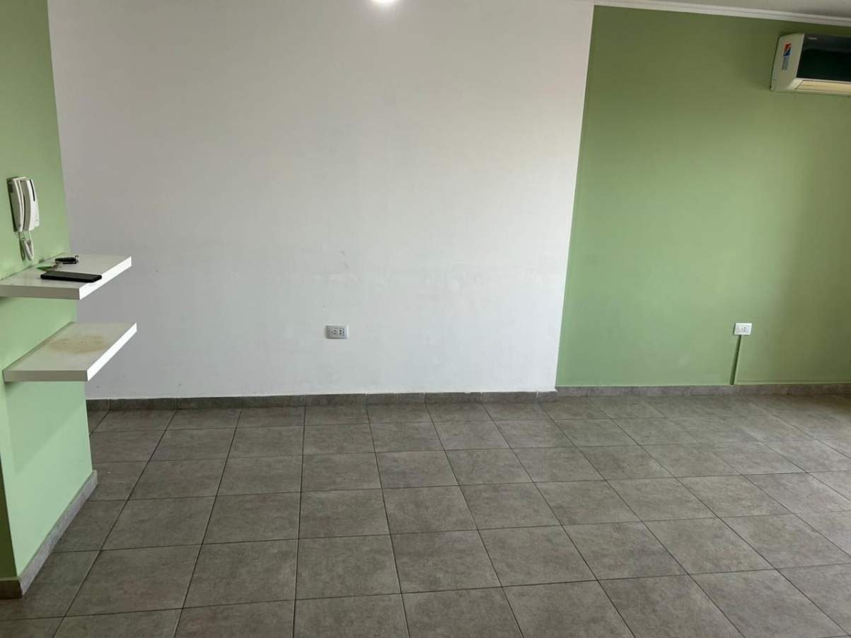Alquilo. Dpto 1 Dor- Balcón Aire Acondicionado Av. Velez Sarsfield  Ingreso a Ciudad Universitaria