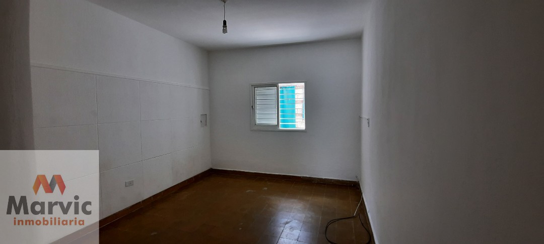 Venta. Casa  Dpto, 3 dorm, B Jorge Newbery, Reciclada