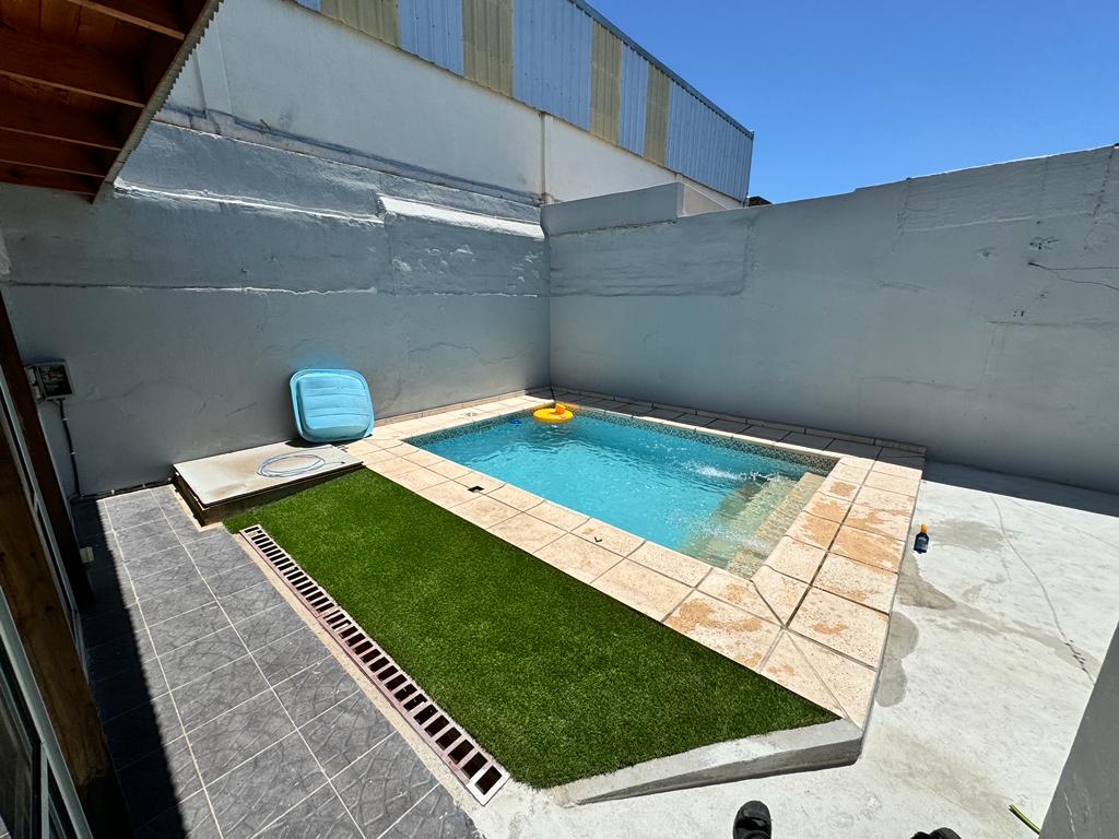 Venta. Casa  Dpto, 3 dorm, B Jorge Newbery, Reciclada