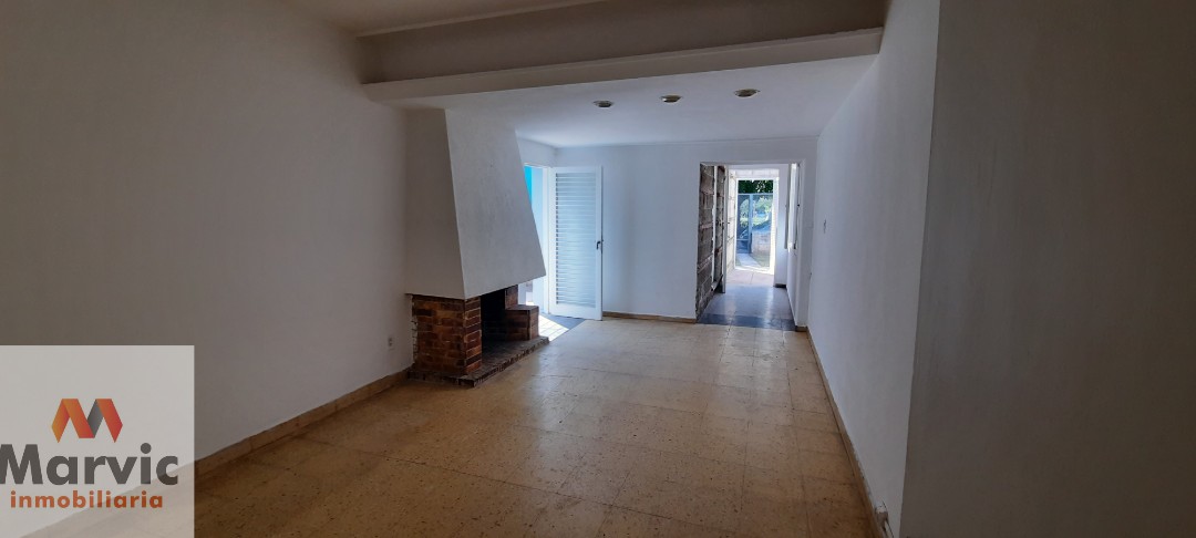 Venta. Casa  Dpto, 3 dorm, B Jorge Newbery, Reciclada