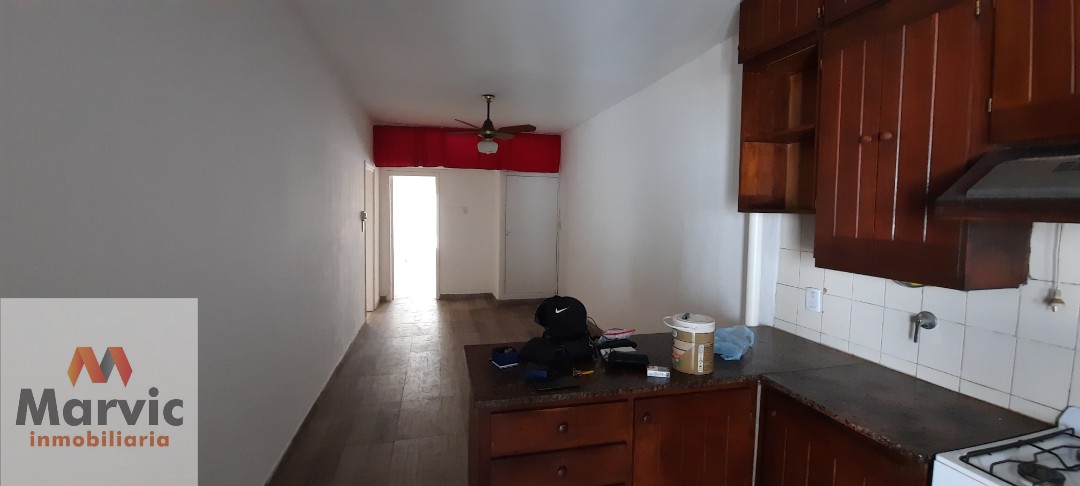 Venta. Casa  Dpto, 3 dorm, B Jorge Newbery, Reciclada