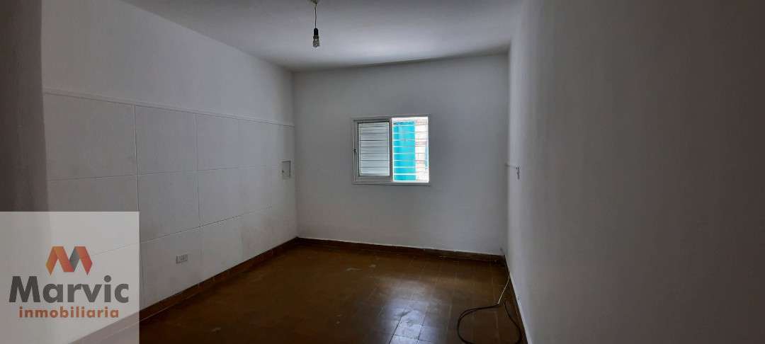 Venta. Casa  Dpto, 3 dorm, B Jorge Newbery, Reciclada
