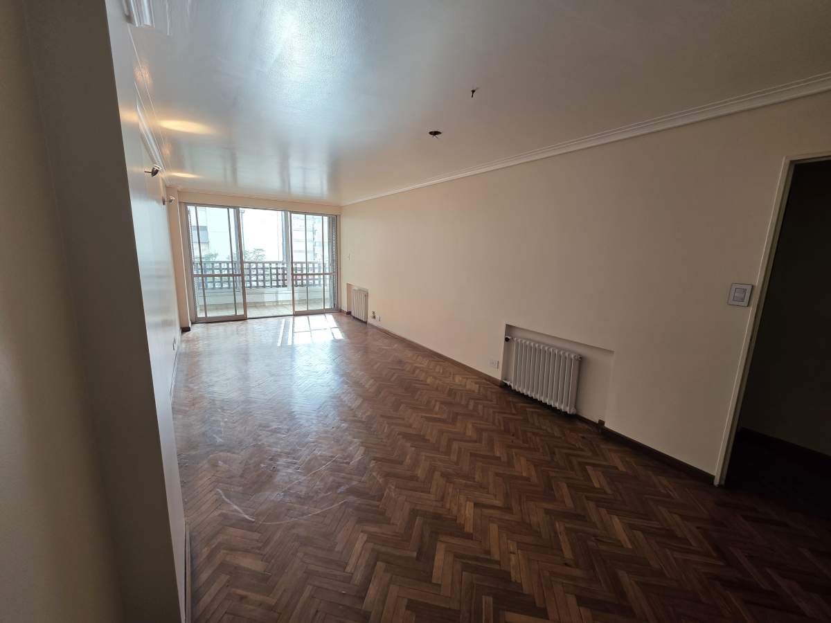 Av Colón Esq. Fragueiro - Alq. Dpto. 2 Dorm. Ext. Cbalcón - Córdoba