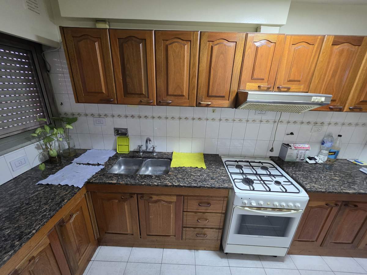 Av Colón Esq. Fragueiro - Alq. Dpto. 2 Dorm. Ext. Cbalcón - Córdoba