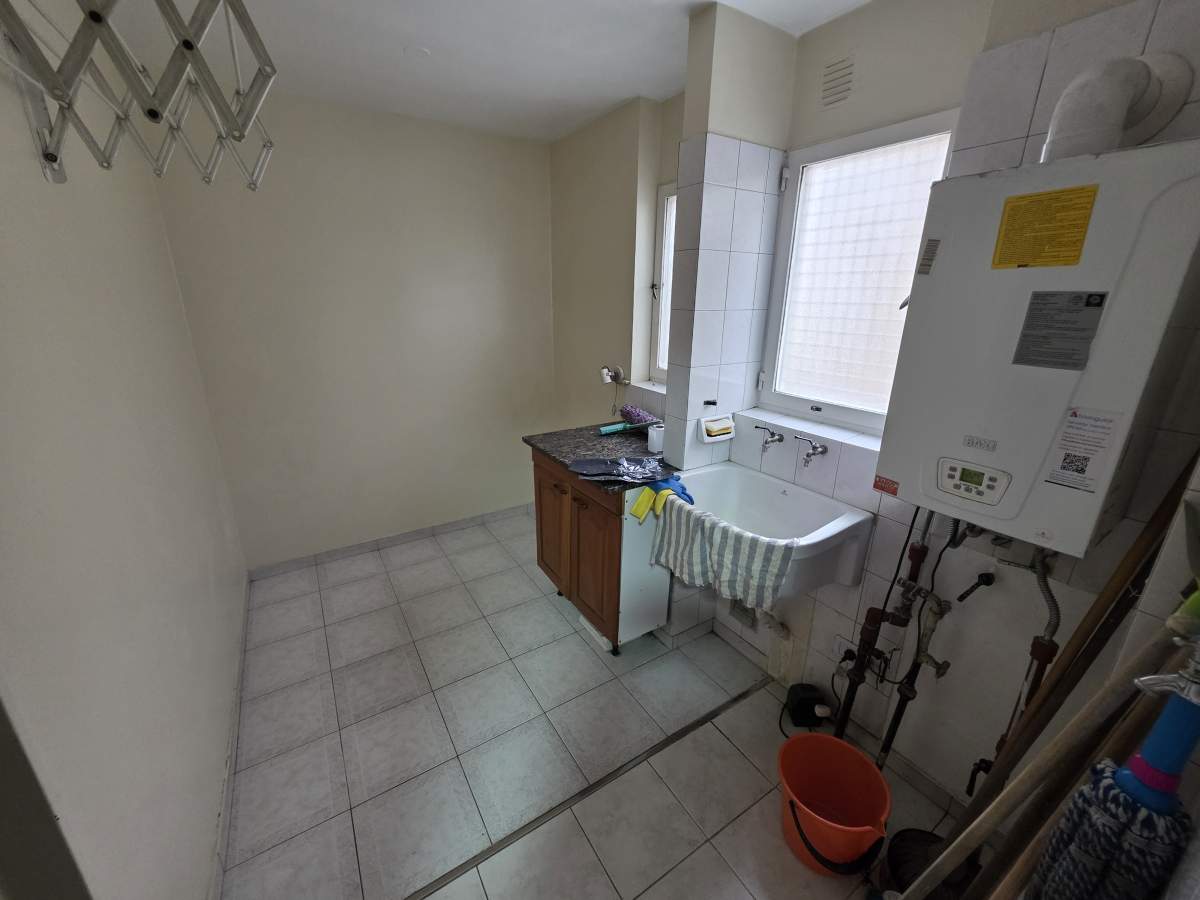Av Colón Esq. Fragueiro - Alq. Dpto. 2 Dorm. Ext. Cbalcón - Córdoba