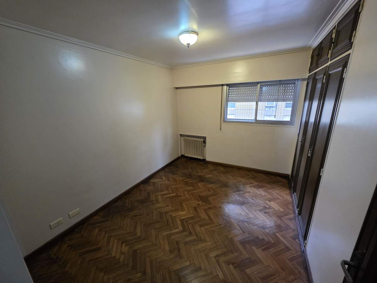 Av Colón Esq. Fragueiro - Alq. Dpto. 2 Dorm. Ext. Cbalcón - Córdoba