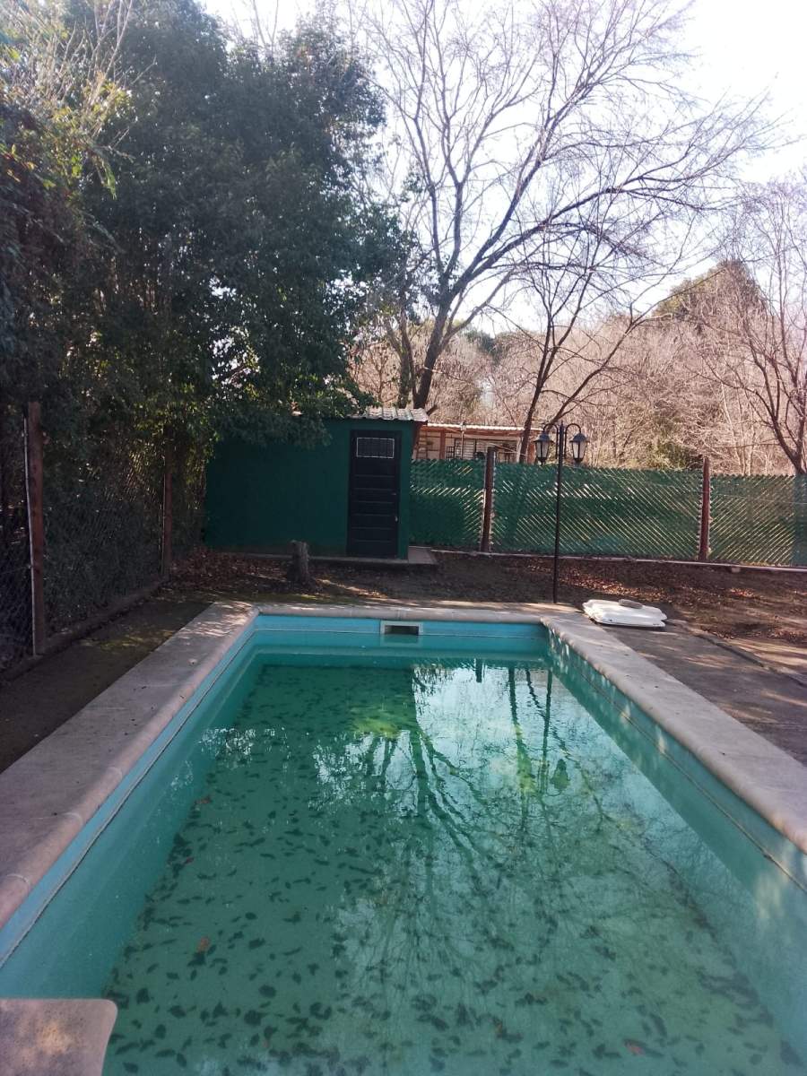 CHEMES INVERSIONES VENDE CADA CON PILETA EN VILLA GIARDINO
