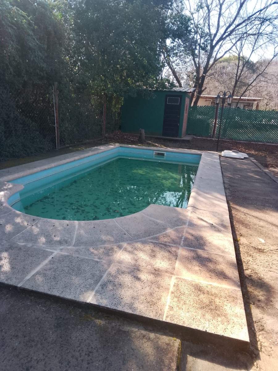 CHEMES INVERSIONES VENDE CADA CON PILETA EN VILLA GIARDINO