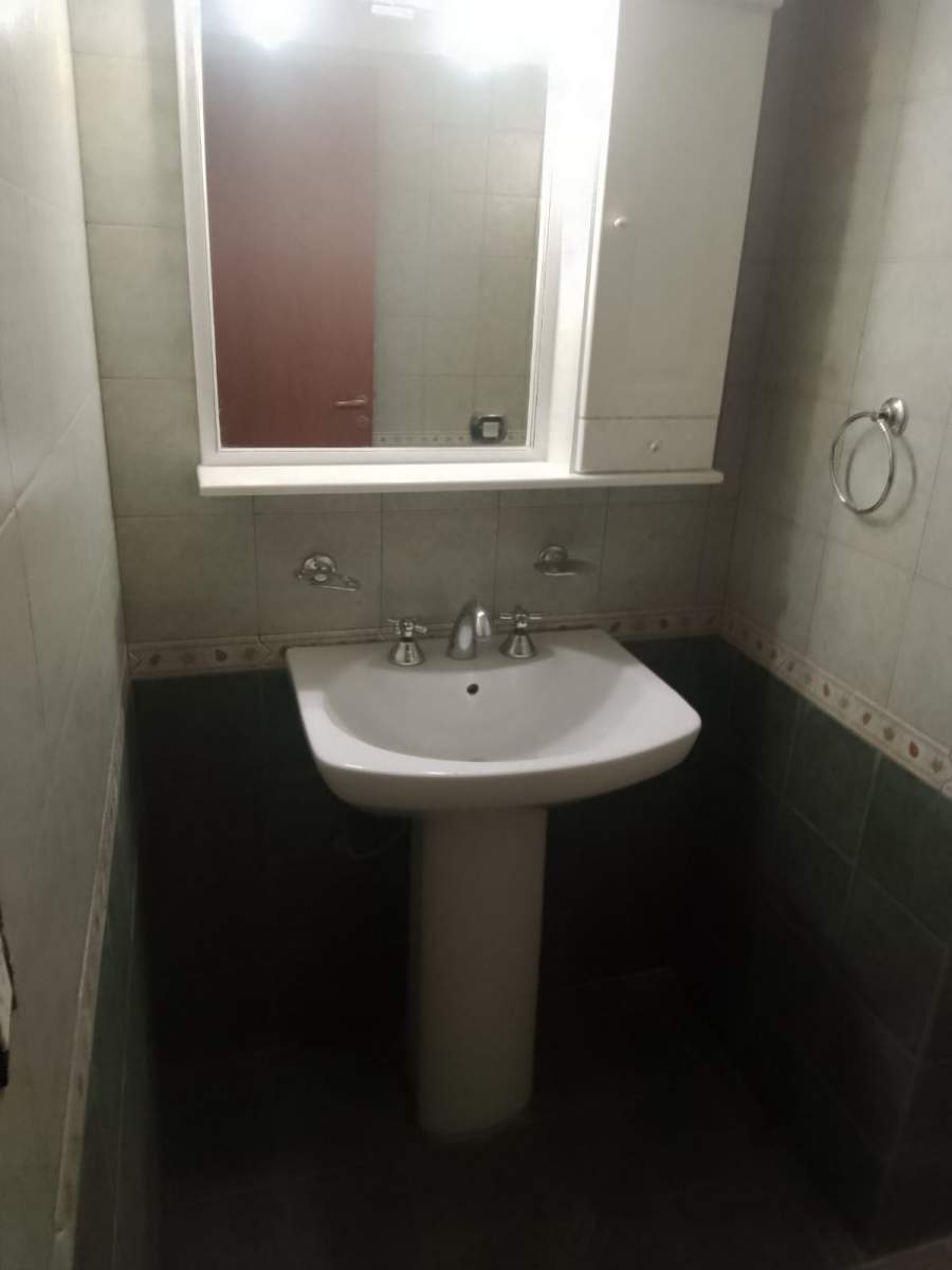 CHEMES INVERSIONES VENDE CADA CON PILETA EN VILLA GIARDINO