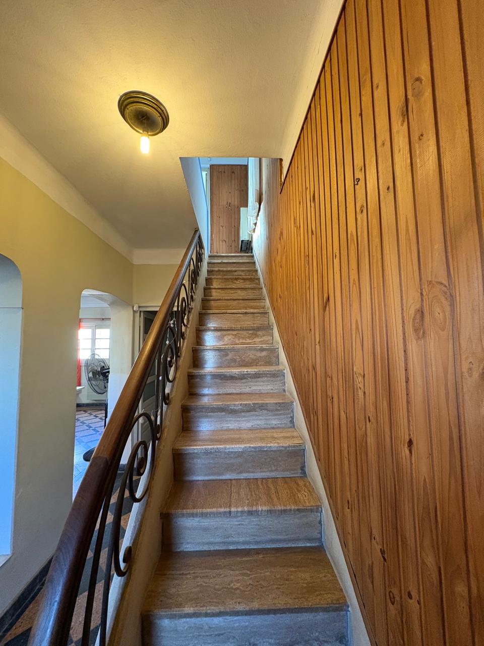 CASA EN VENTA  BV. ROCA - 3 DORMITORIOS