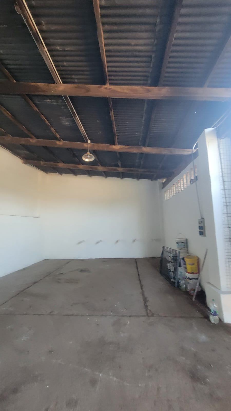 GALPON CON CASA 2 DORMITORIOS