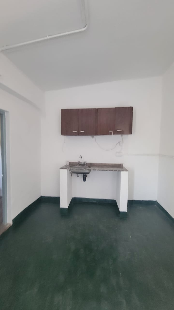 GALPON CON CASA 2 DORMITORIOS