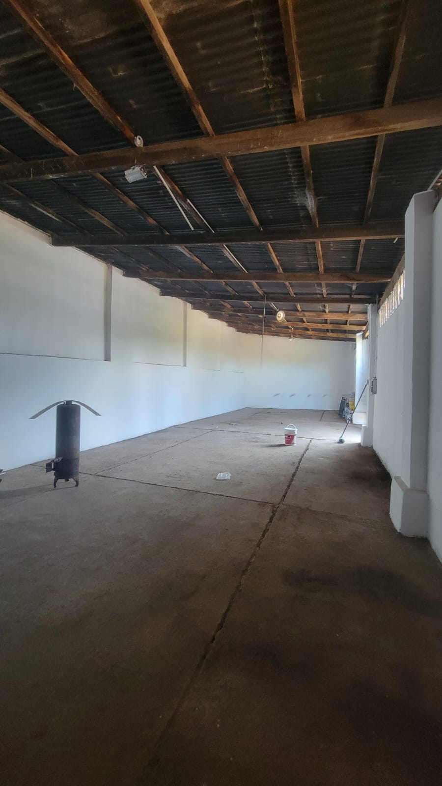 GALPON CON CASA 2 DORMITORIOS