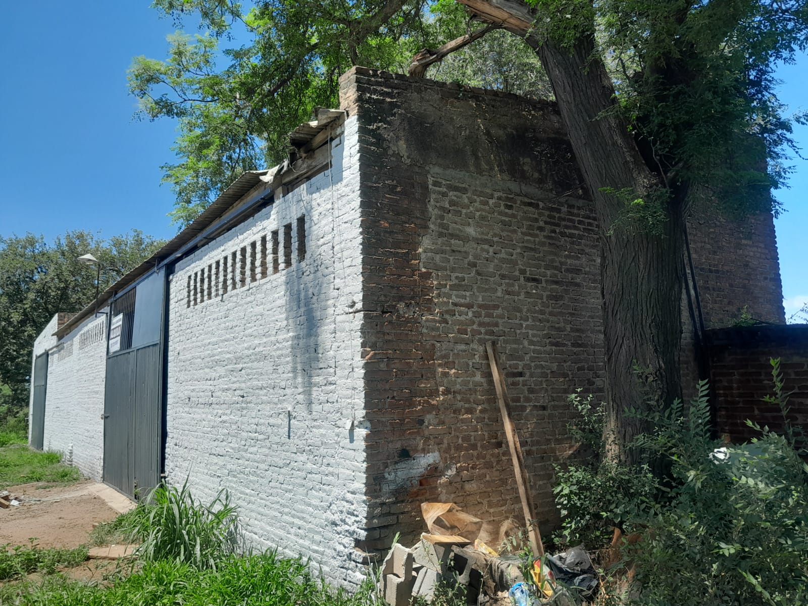 GALPON CON CASA 2 DORMITORIOS