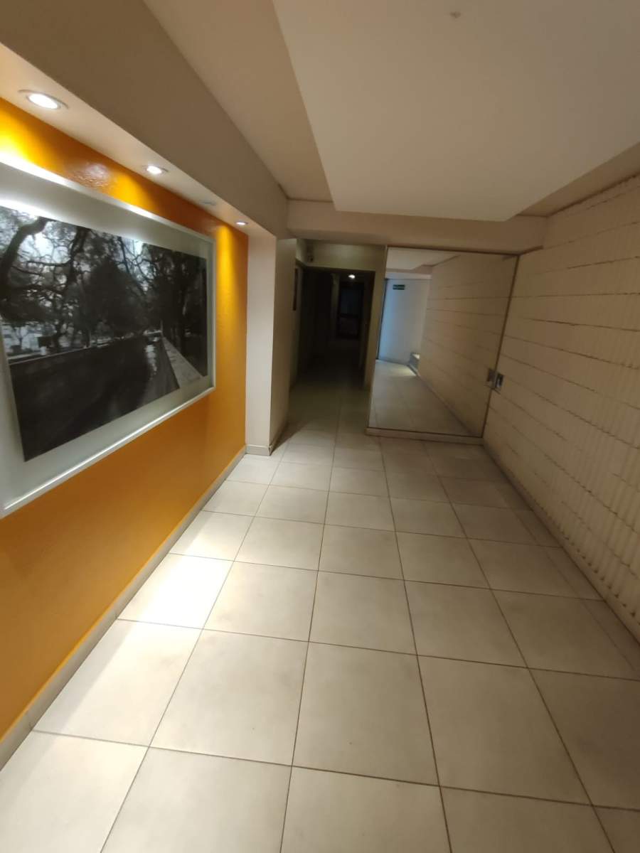 ALQUILER MONOAMBIENTE CON BALCON - A UNA CUADRA DEL PATIO OLMOS