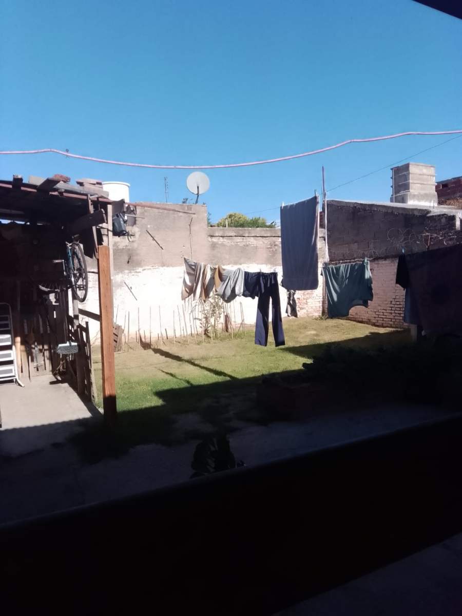 CHEMES INVERSIONES VENDE CASA EN RESIDENCIAL AMÉRICA