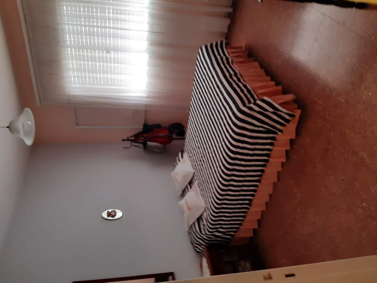 Casa en venta  2 Dptos Cosquín - Barrio Onofre Marimón - 3 dormitorios