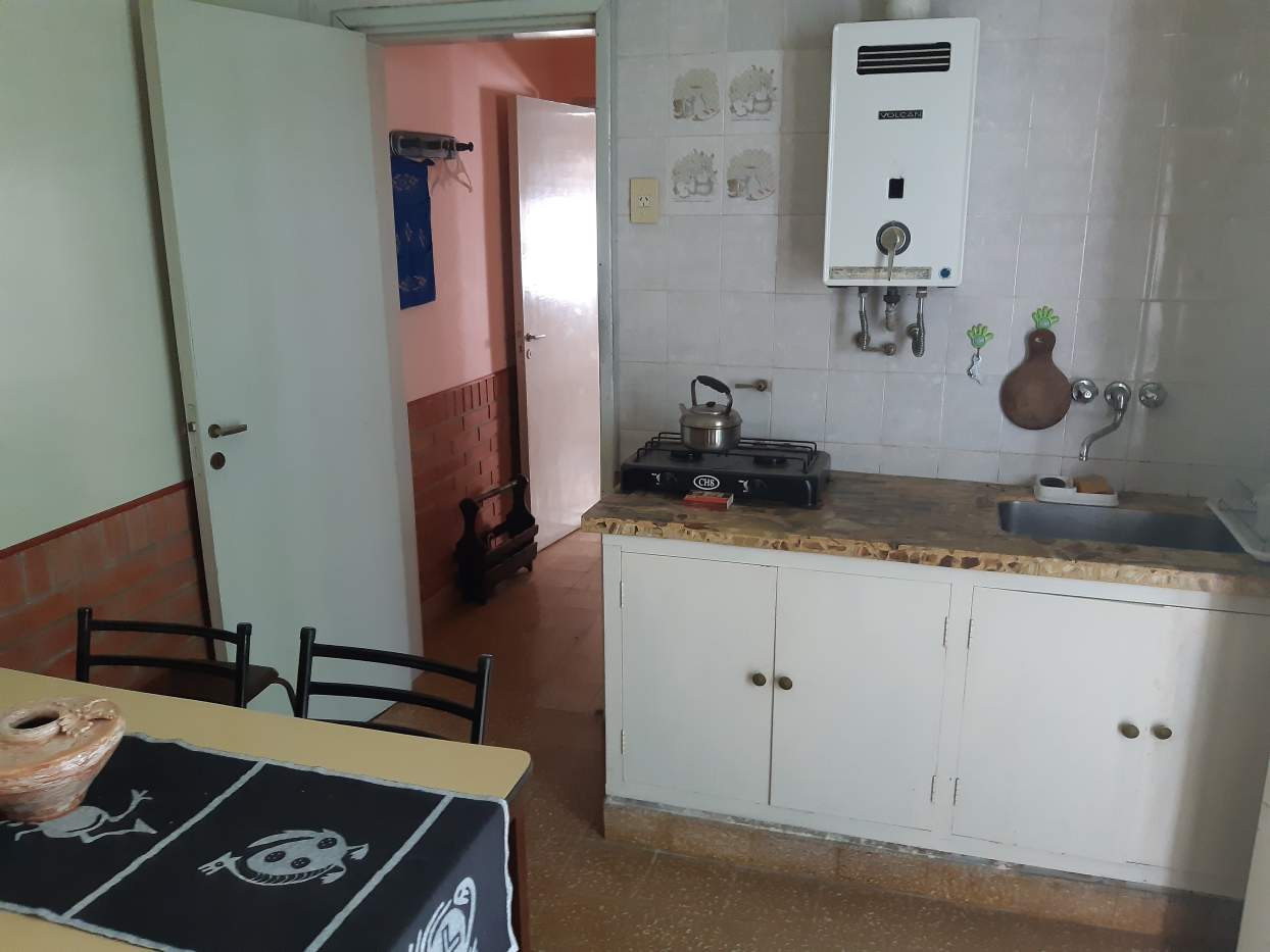 Casa en venta  2 Dptos Cosquín - Barrio Onofre Marimón - 3 dormitorios