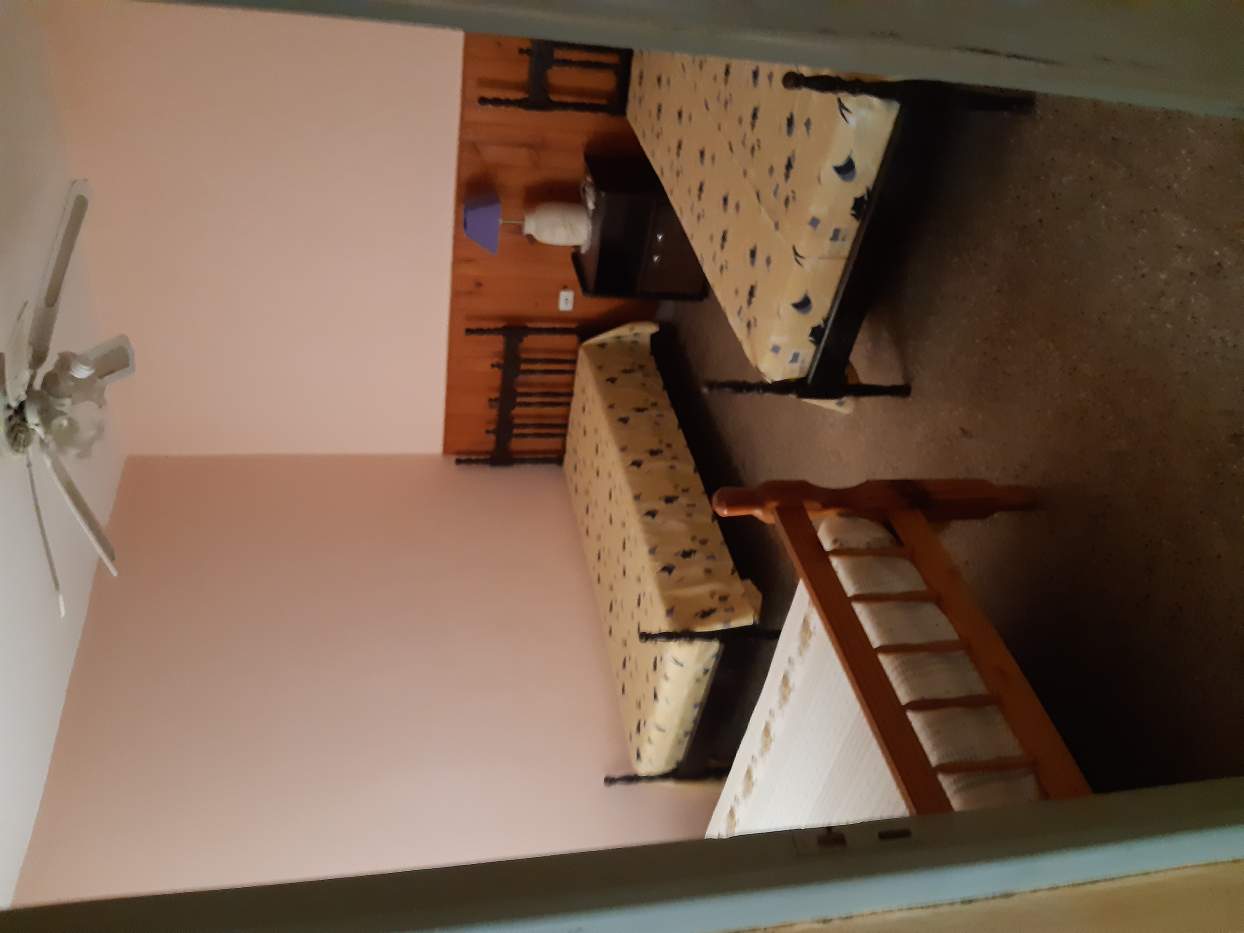 Casa en venta  2 Dptos Cosquín - Barrio Onofre Marimón - 3 dormitorios