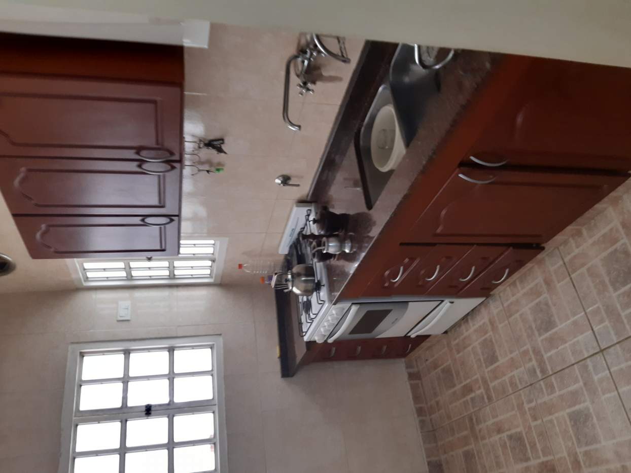 Casa en venta  2 Dptos Cosquín - Barrio Onofre Marimón - 3 dormitorios