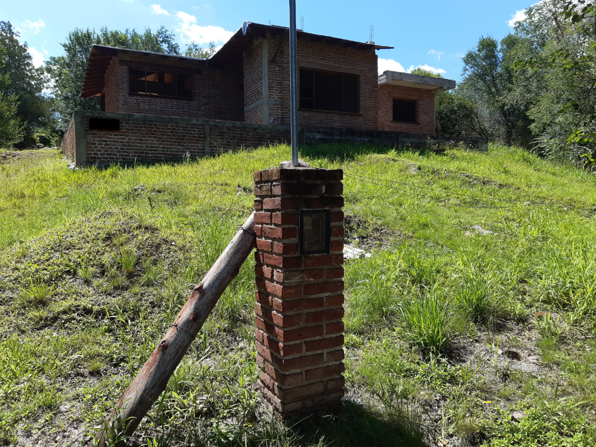 Casa en Venta a Terminar  Molinari, Cosquín - 3 dormitorios