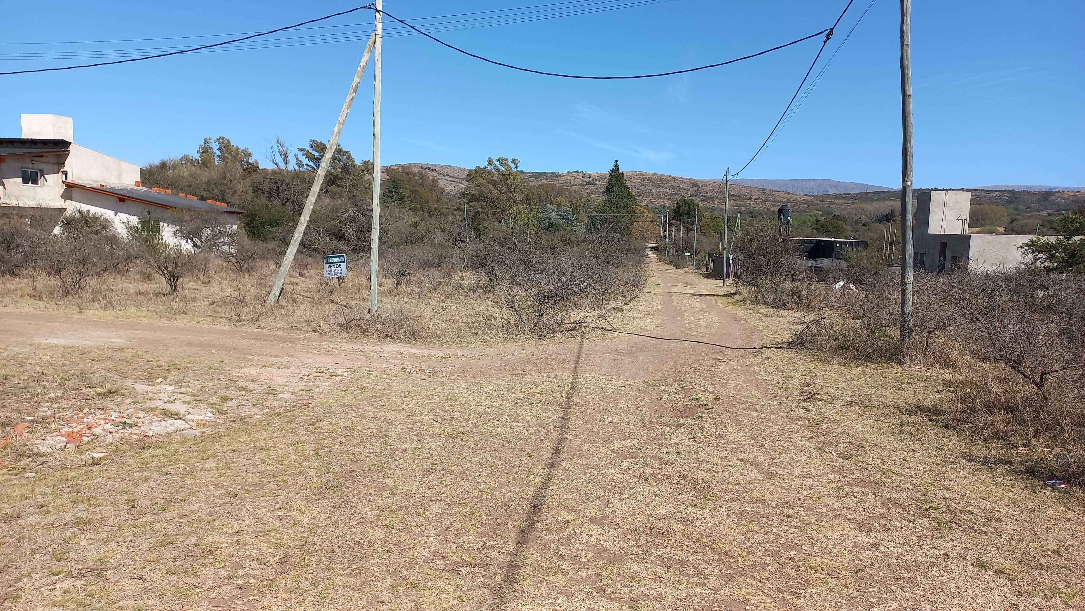 TERRENO EN VENTA SIERRAS DE CÓRDOBA, MALLÍN - A pocos mts. de  la Reserva Ecológica Cueva de los Pajaritos
