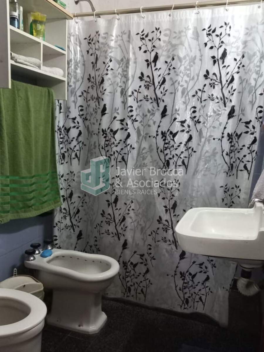 CASA EN VENTA COSQUÍN - Muy buena ubicación!! - 4 Dormitorios