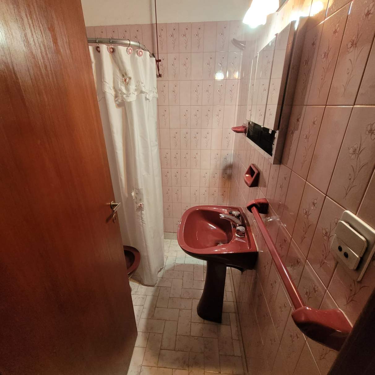 CASA EN VENTA COSQUÍN - EXCELENTE UBICACIN!! - 3 Dormitorios