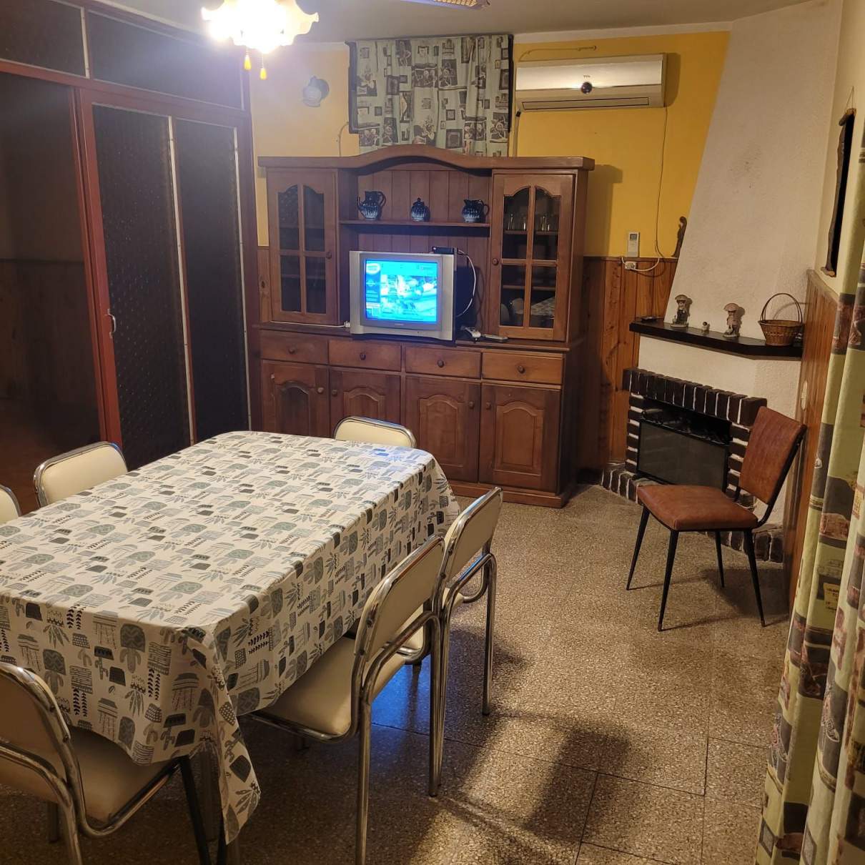 CASA EN VENTA COSQUÍN - EXCELENTE UBICACIN!! - 3 Dormitorios