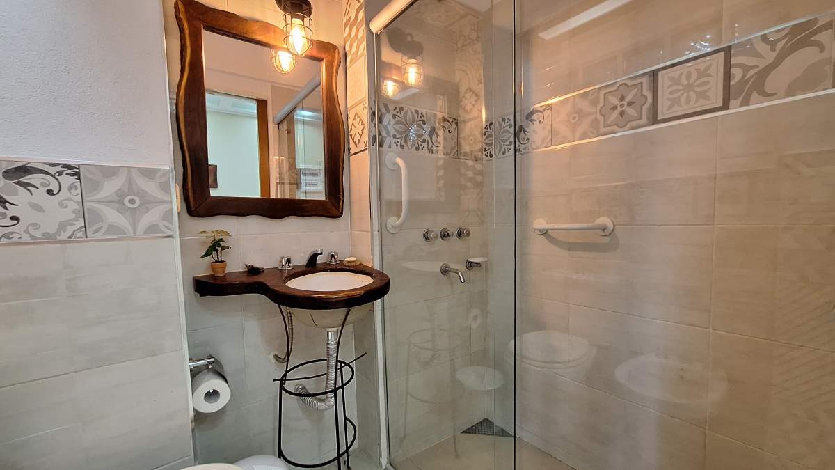 SE VENDE CASA  DEPARTAMENTO EN TANTI