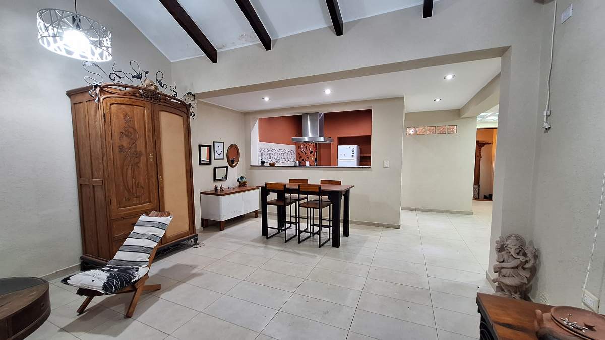 SE VENDE CASA  DEPARTAMENTO EN TANTI