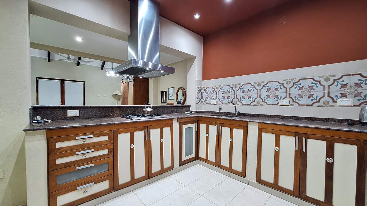 SE VENDE CASA  DEPARTAMENTO EN TANTI