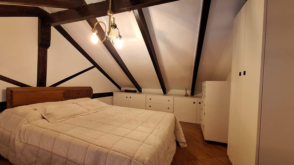 SE VENDE CASA  DEPARTAMENTO EN TANTI