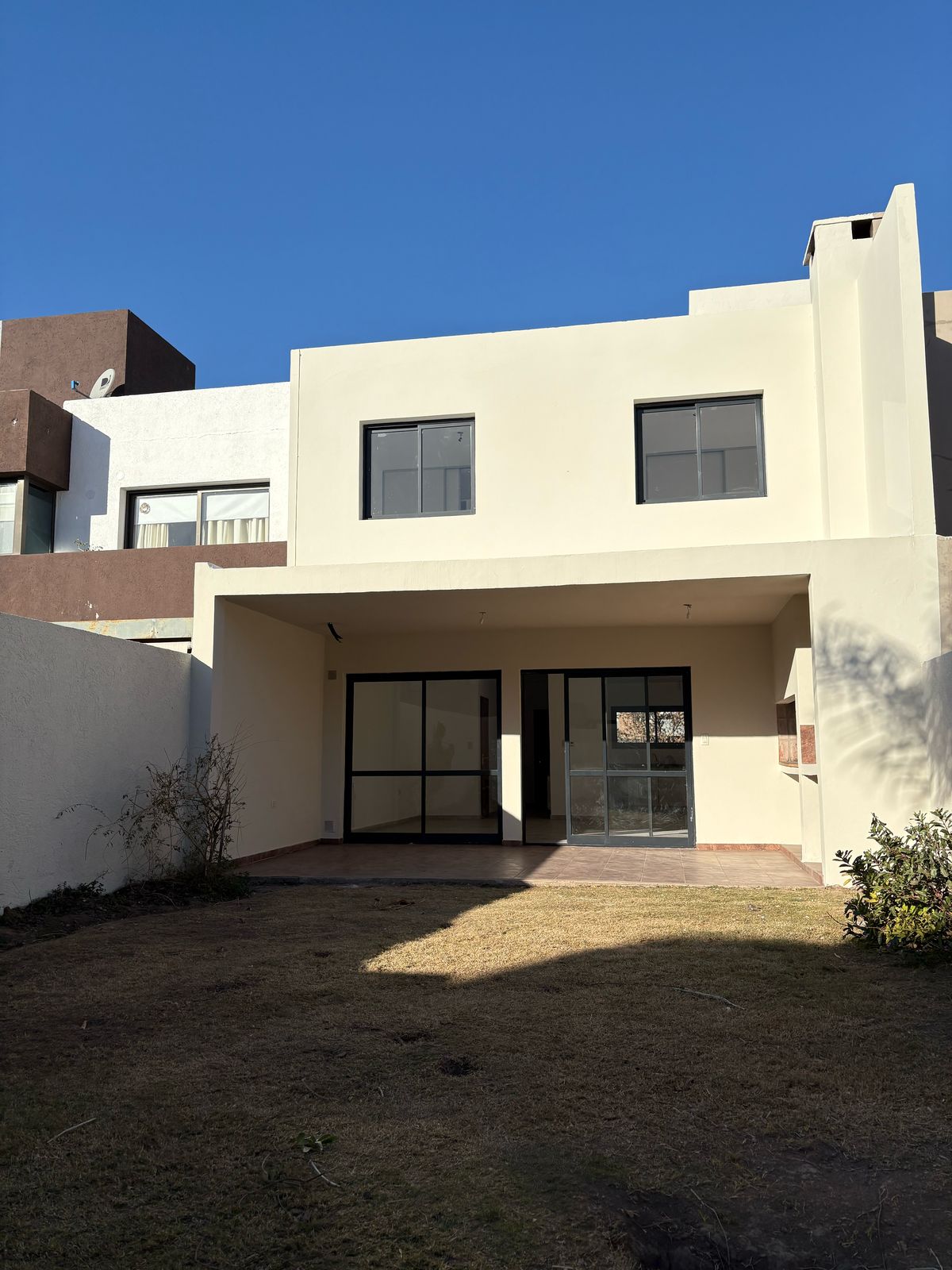 VENTA DUPLEX EN CHACRA DEL NORTE (Av. Circ. y Spil.)
