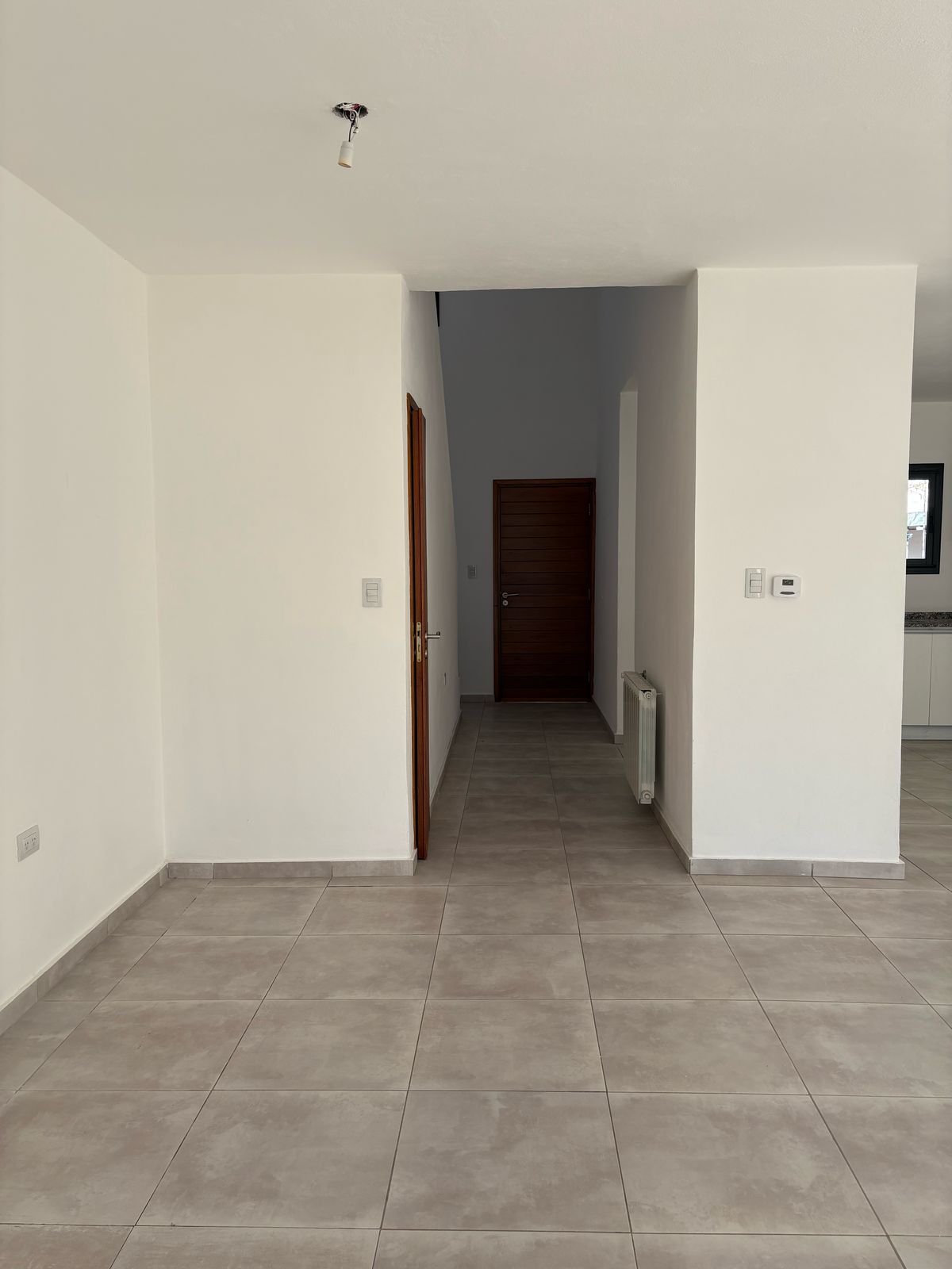 VENTA DUPLEX EN CHACRA DEL NORTE (Av. Circ. y Spil.)