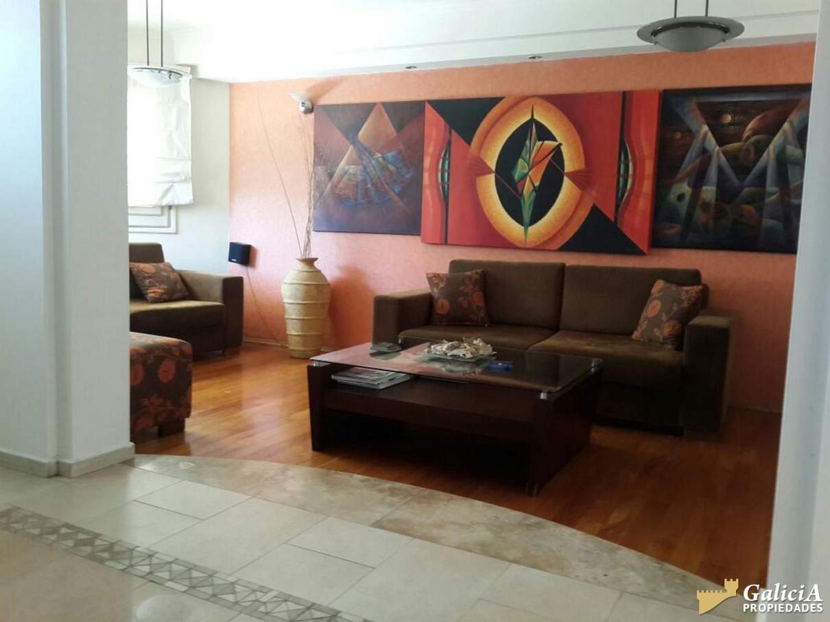 Av. Fernando Fader al 4300  Casa alquiler uso Residencial o Comercial,-