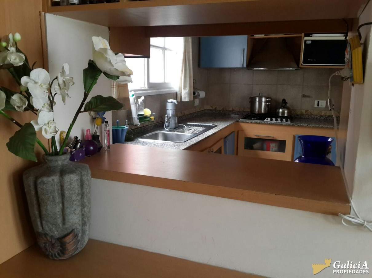 Av. Fernando Fader al 4300  Casa alquiler uso Residencial o Comercial,-