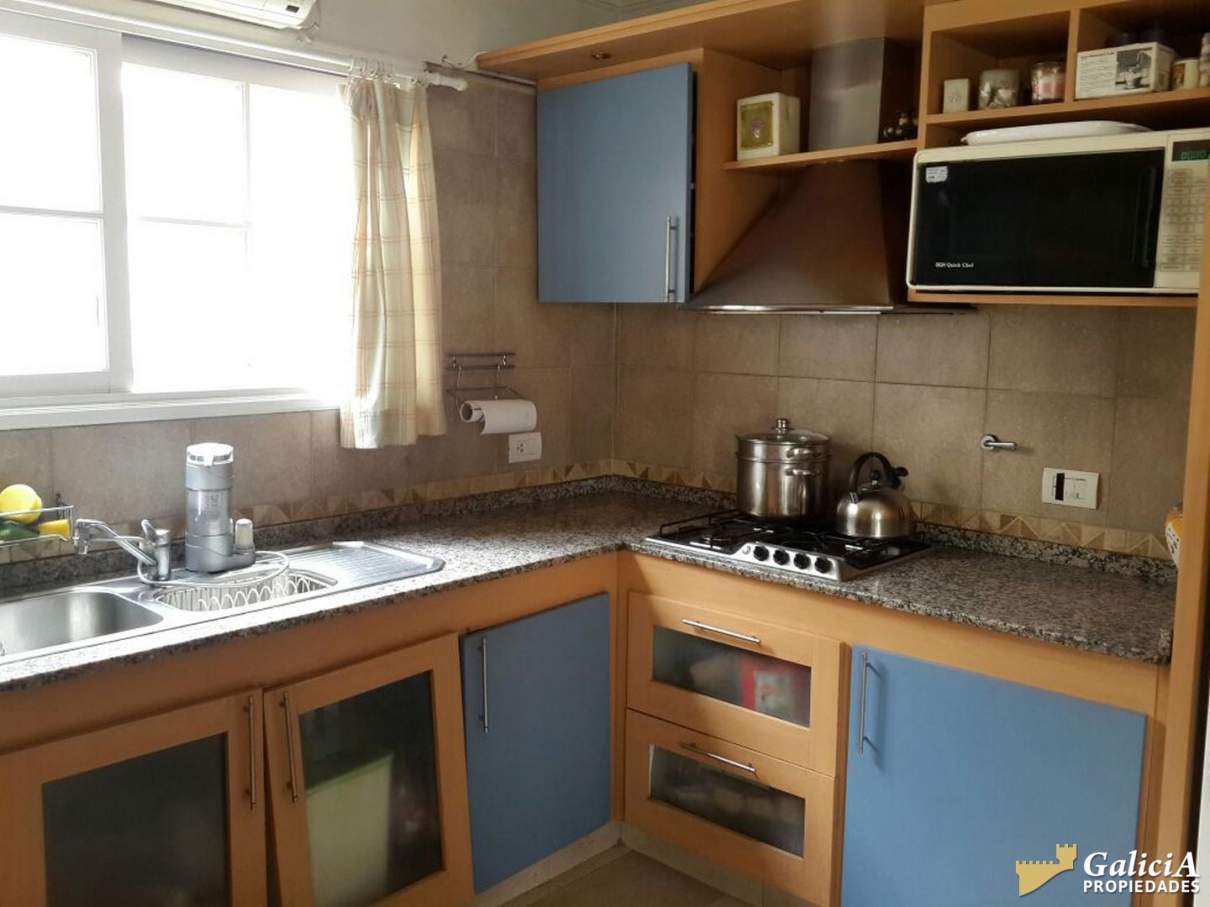 Av. Fernando Fader al 4300  Casa alquiler uso Residencial o Comercial,-