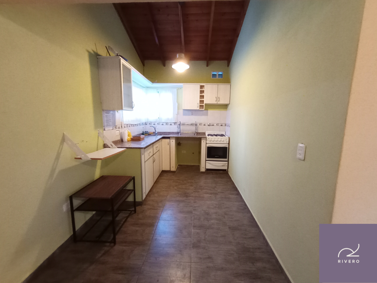 Casa en alquiler permanente con pileta